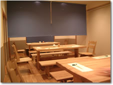 �e�[�u����